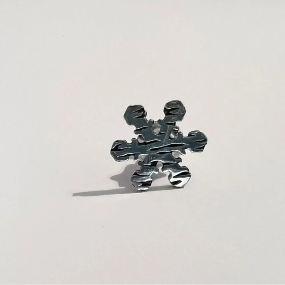 John‎ Hardy Sterling Silver Snowflake Tie Tack Lapel Pin